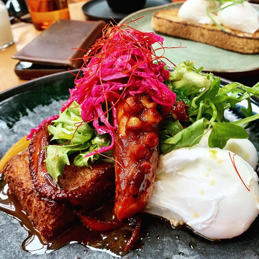 This brunch is probably primarily designed to look good for Instagram, but as a bonus it also tastes great.