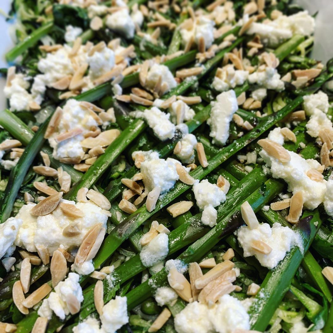 Amy isn’t home yet so I’m stuck lusting over this salad.
