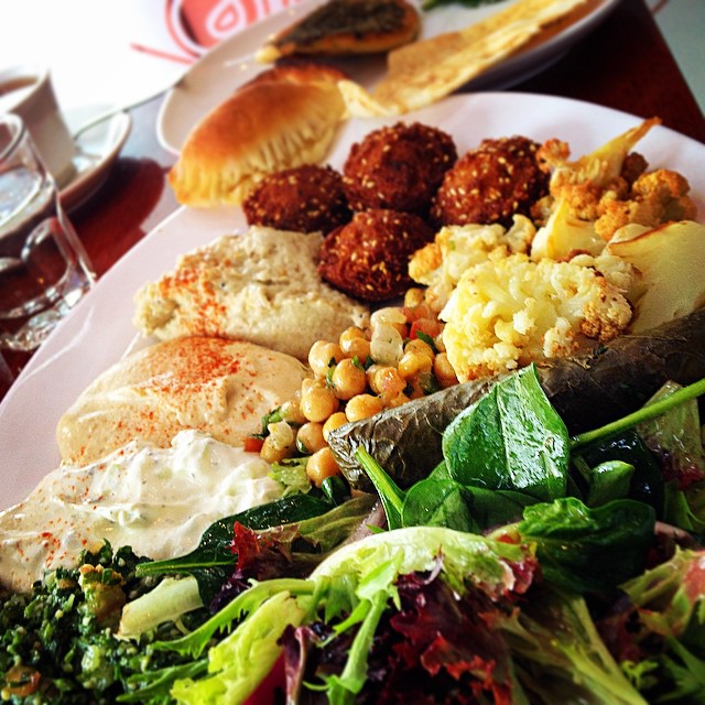 With this amount of food, choosing the vegetarian platter was clearly not as healthy as I envisaged.