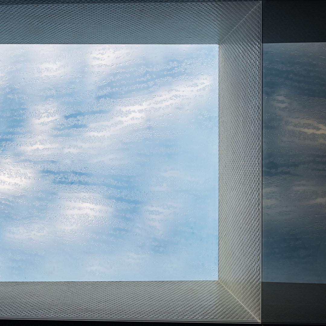 Looks like a cold morning outside the skylight.