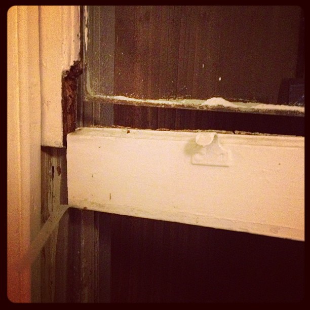 Hmmm... apparently sticky tape is not a suitable window repair solution.