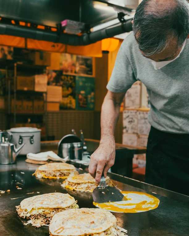 Hiroshima: peace and okonomiyaki